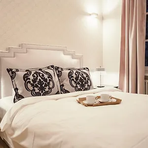 Swietojanska Old Town Deluxe Apartament Apartment